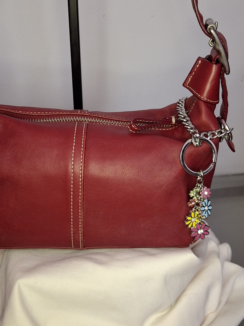 Coach Y2k (RARE)Multi-Color Daisy Cluster Bag Charm and Keychain. - Picture 3 of 3